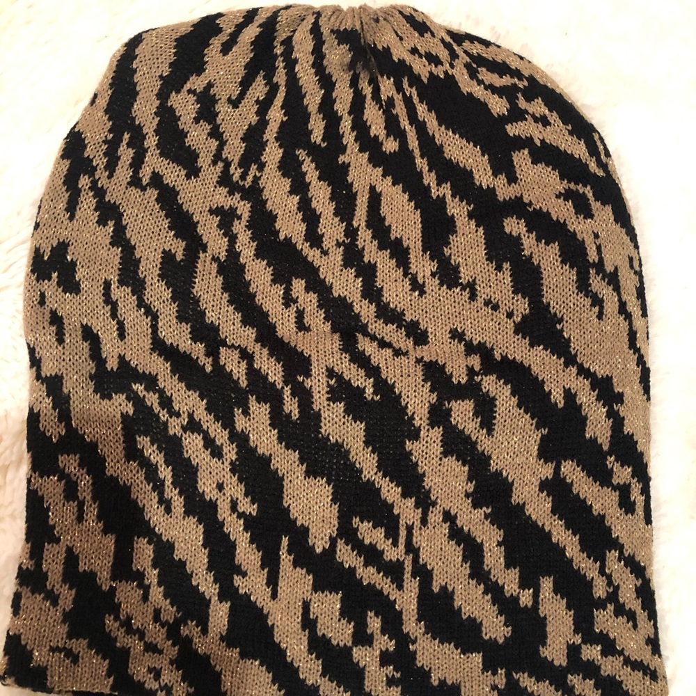 Leopard beanie